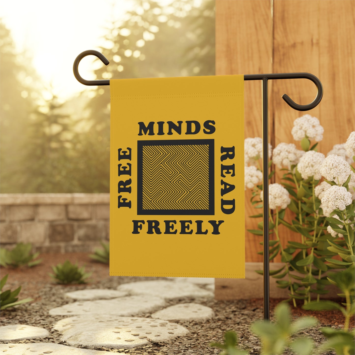 Free Minds Read Freely Garden Banner